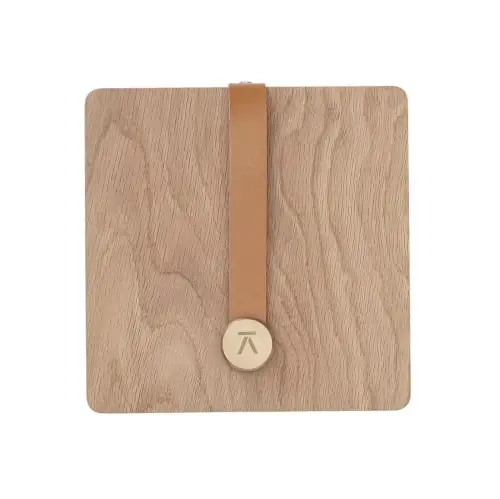 Kup online Serwetnik drewniany naturalny lity dąb skóra mosiądz Andersen Furniture